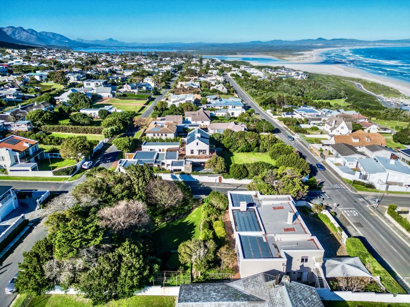 Four-Erven Coastal Estate | Three-Street Frontage | 350 Metres from Grotto Beach - Photo 8