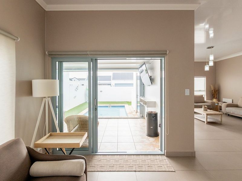 An Immaculate 3 bedroom home in Blue Lagoon Security Estate Langebaan - Photo 9