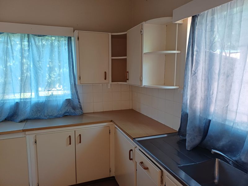 Clarendon - Simplex To Let for Seniors - Photo 7