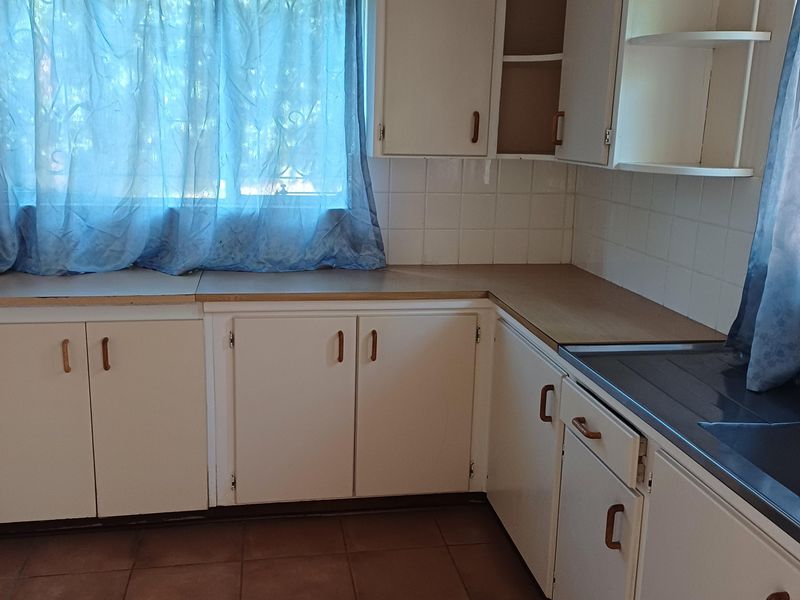 Clarendon - Simplex To Let for Seniors - Photo 6