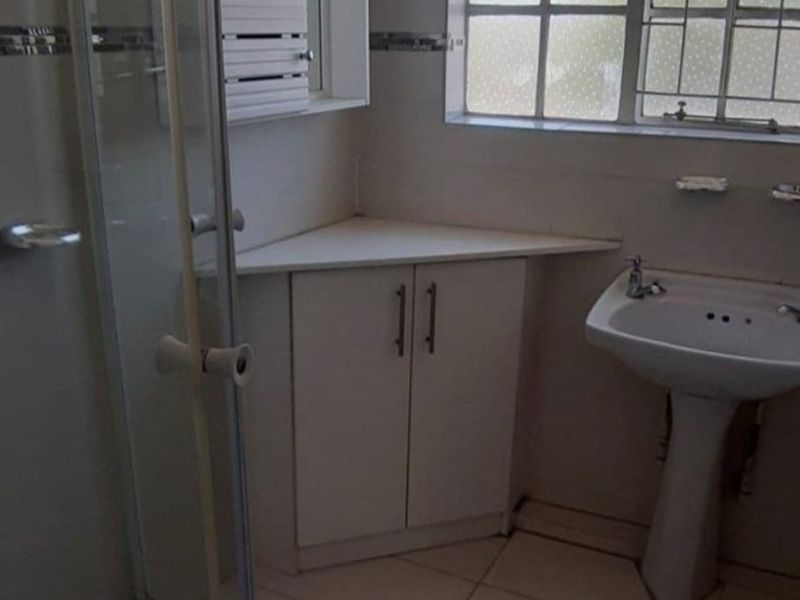 Secure, Pet-Friendly 3 Bedroom Living with Fantastic Complex Amenities - Photo 9