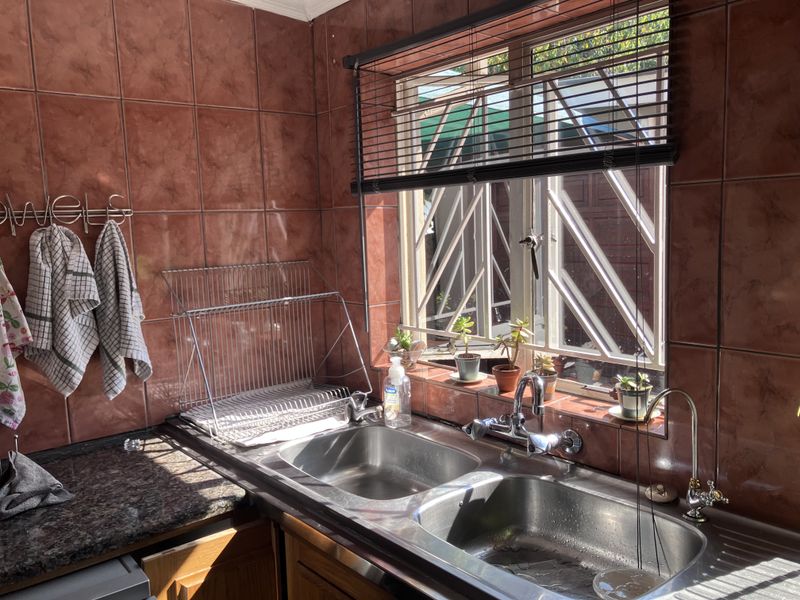 Immaculate and Beautiful Home for sale in the Moot Area - Photo 10
