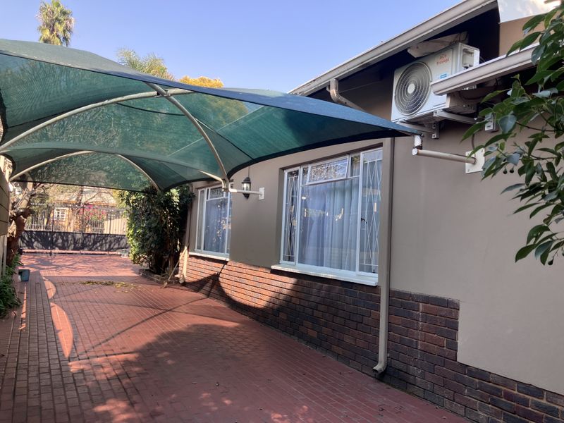 Immaculate and Beautiful Home for sale in the Moot Area - Photo 4