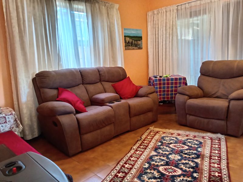 Home with a flat! - Photo 7
