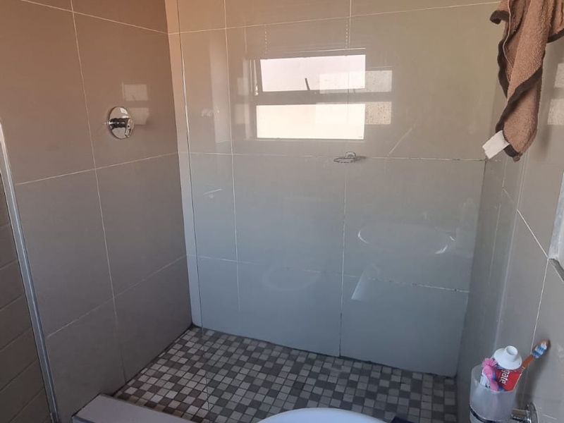 3-Bedroom Town House in Eco-Estate - Photo 10