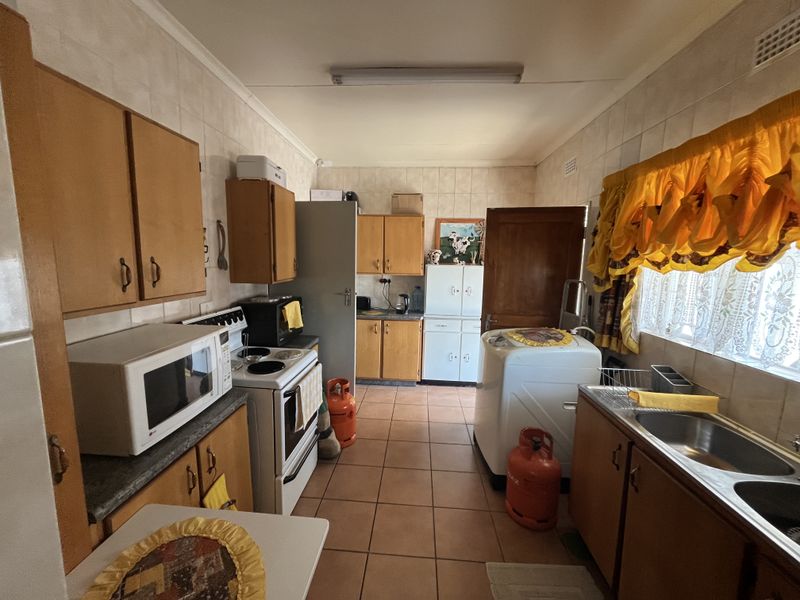 Investment Opportunity – Multiple Income Streams on One Property! - Photo 4