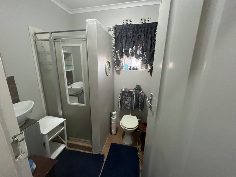 Private Bachelor Flat to Rent. - Photo 7