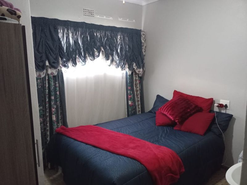 Private Bachelor Flat to Rent. - Photo 6