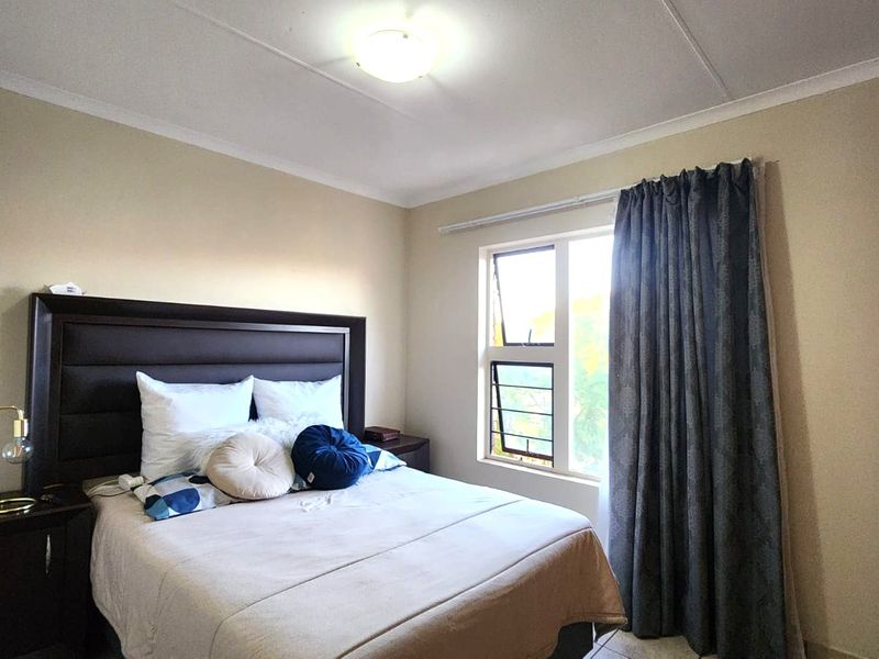 Peaceful Views – Your Perfect First Home or Investment Opportunity - Photo 10