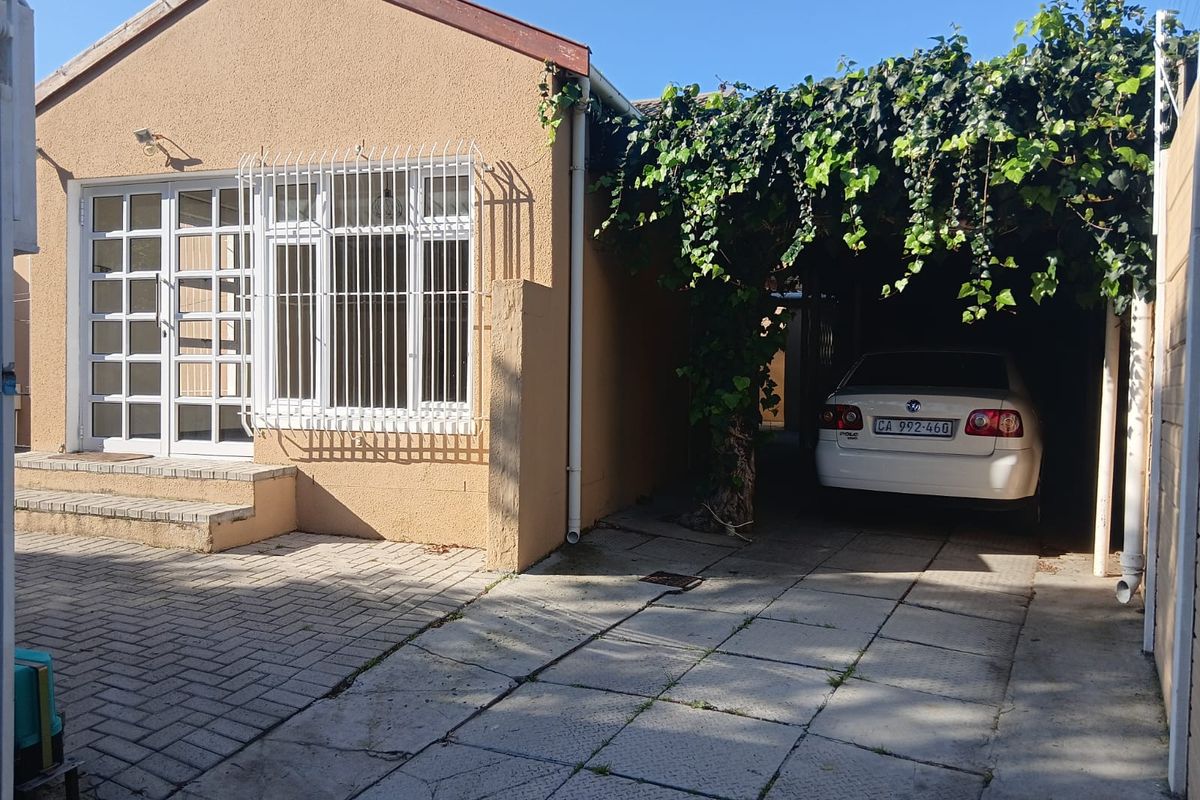 2 bedroom house with granny flat available to rent - Photo 2