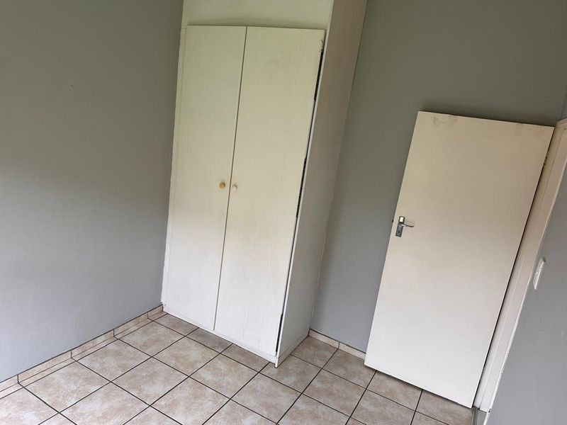 Charming Ground Floor  2-Bedroom Apartment for Sale. - Photo 9