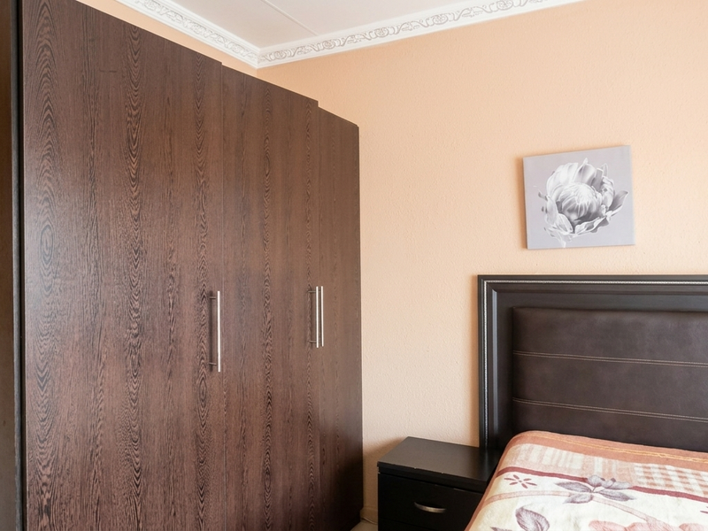 Spacious Family Home with Large Yard in Tlhabane - Photo 8