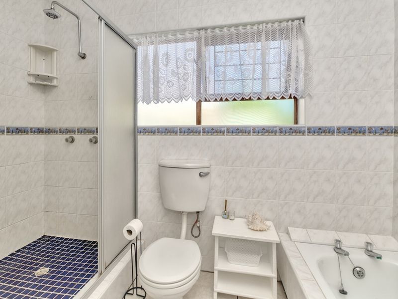 Prime Coastal Living – Long-Term Rental in Port Jackson, Struisbaai - Photo 10