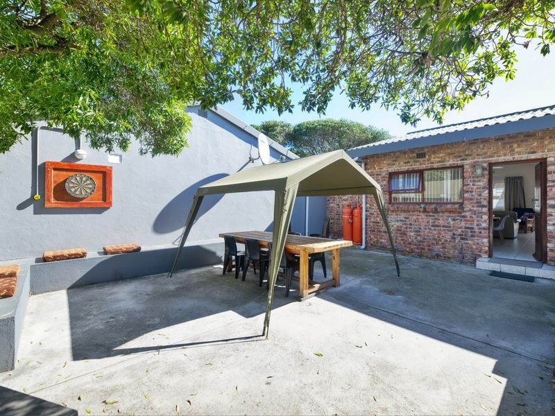 Prime Coastal Living – Long-Term Rental in Port Jackson, Struisbaai - Photo 7