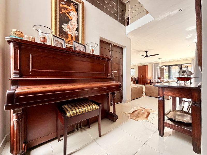3-Bedroom Home with Separate 1-Bedroom Flatlet in Prime Onrus Location - Photo 7