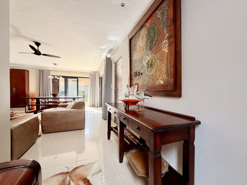 3-Bedroom Home with Separate 1-Bedroom Flatlet in Prime Onrus Location - Photo 6