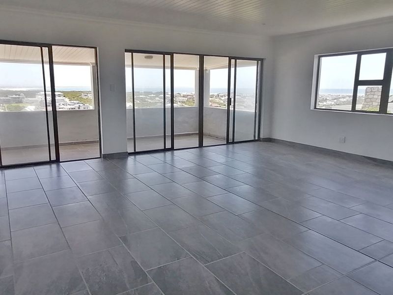 Modern Coastal Living in an Exclusive Nature Reserve - Photo 7