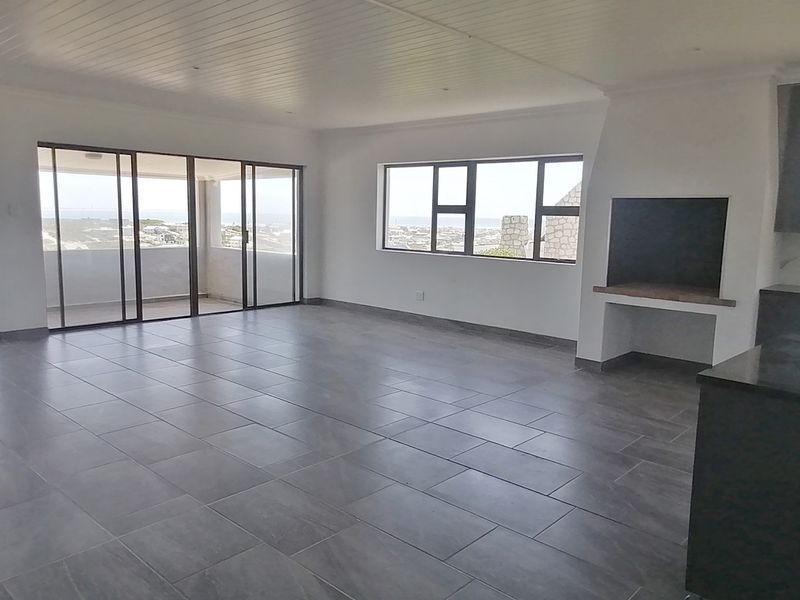 Modern Coastal Living in an Exclusive Nature Reserve - Photo 6