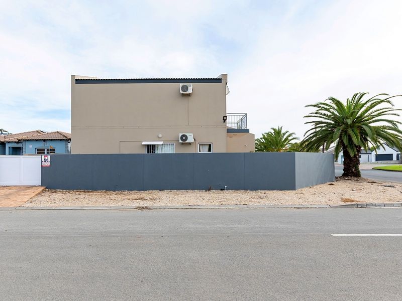 House For Sale In Velddrif - Photo 5