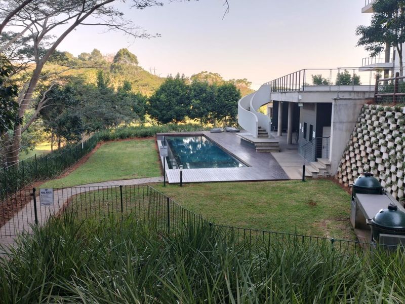 Modern pet friendly apartment in the heart of Ballito - Photo 1