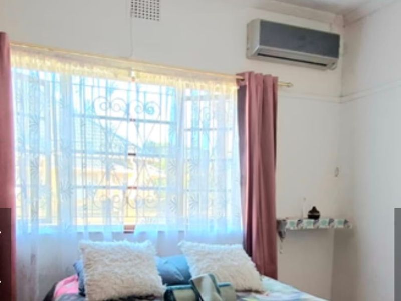 Prime Position On Lighthouse Road 3 Bed 2 Bath With Endless Business Potential - Photo 9