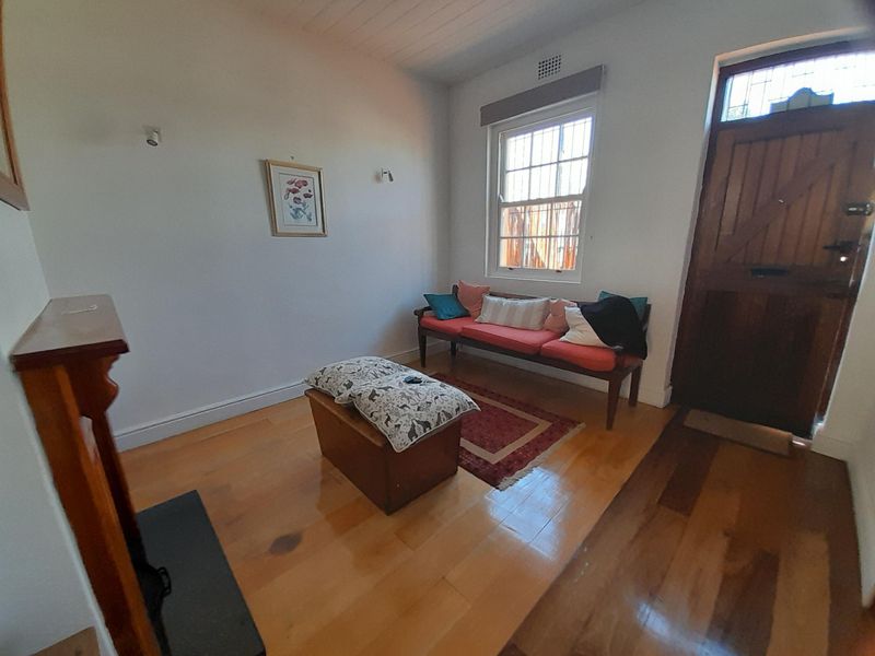 Mowbray two bedroom house furnished - Photo 5