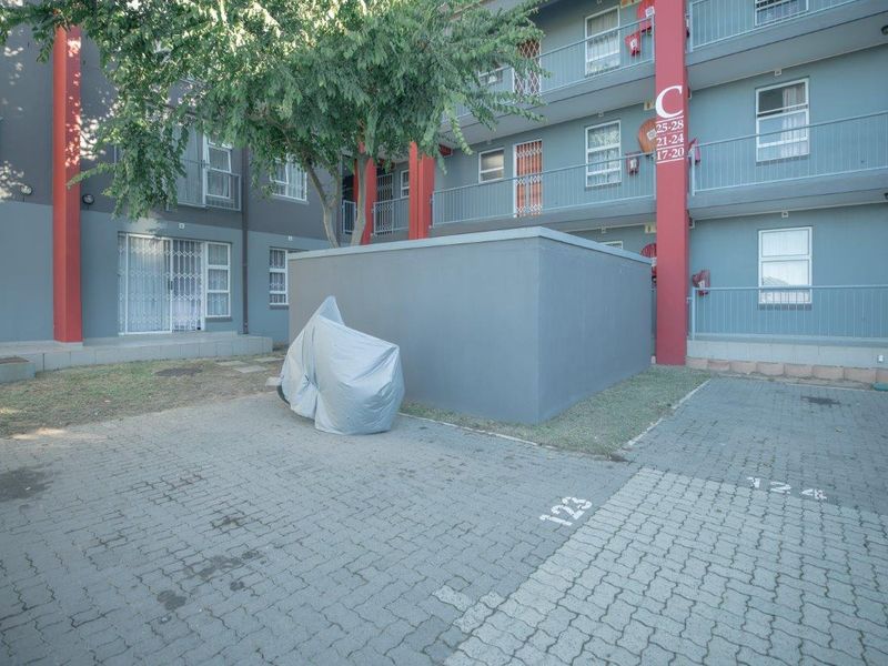 Perfect Lock up and Go - Photo 6