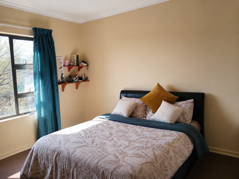 Apartment For Sale In Potchefstroom - Photo 3