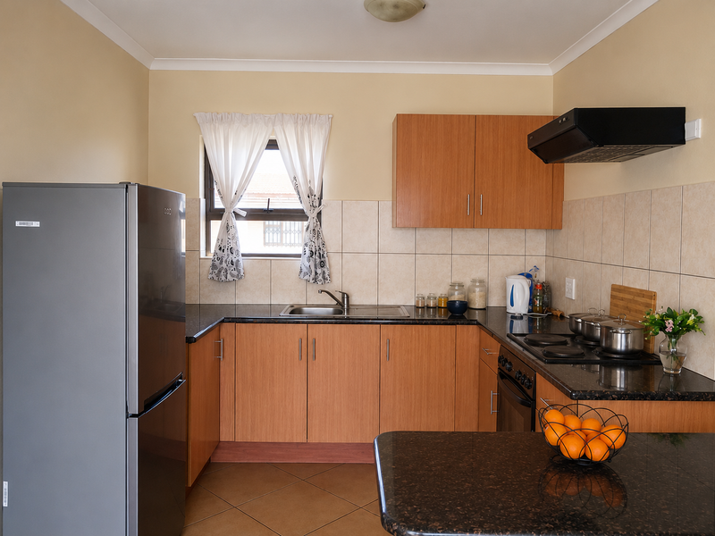 Apartment For Sale In Potchefstroom - Photo 2