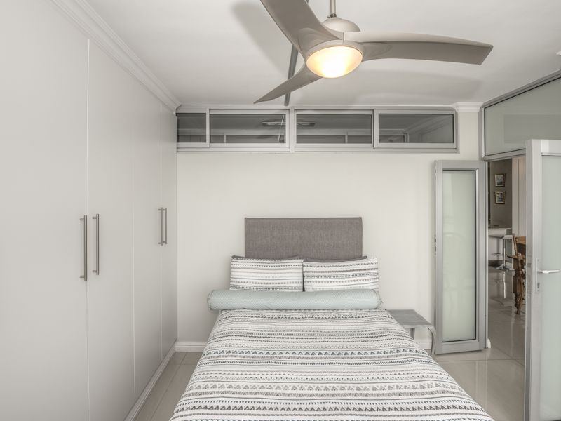 2 bedroom luxury apartment - Photo 5