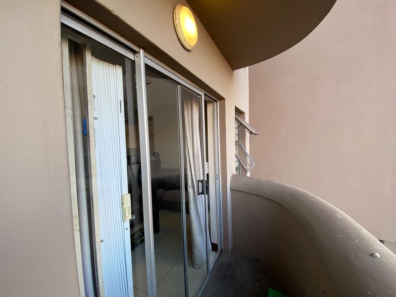 "Buy-to-Let Ready — Tenants In, Income Flowing." - Photo 10