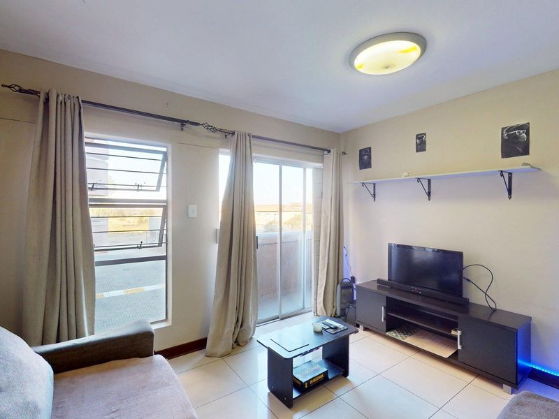 "Buy-to-Let Ready — Tenants In, Income Flowing." - Photo 4