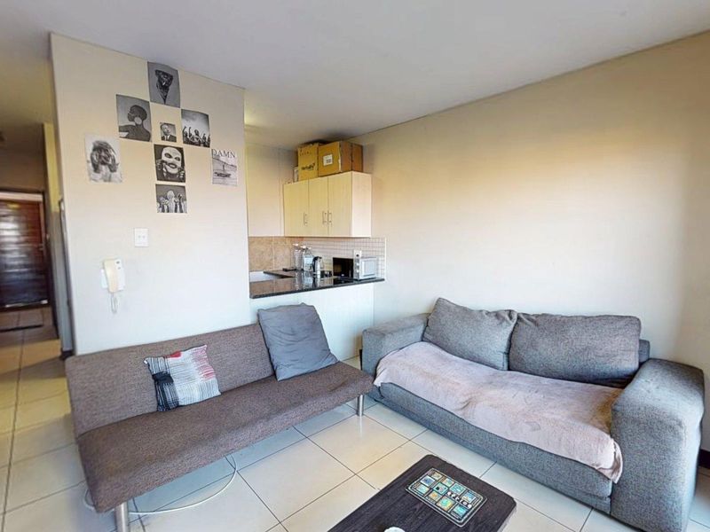 "Buy-to-Let Ready — Tenants In, Income Flowing." - Photo 2