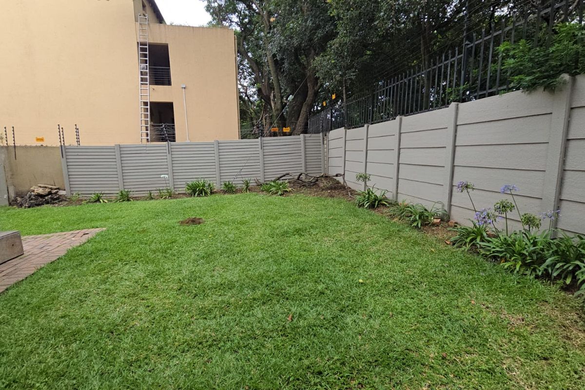 Secure and Convenient Bachelor Living in a Prime Location - Photo 2