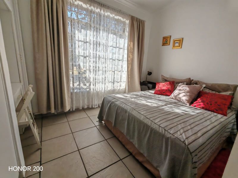 3 Bedroom House for Sale Sasolburg Ext 4 - Photo 10