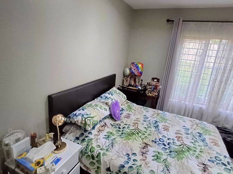 Ground Floor Apartment in Broadacres – Secure Complex - Photo 8