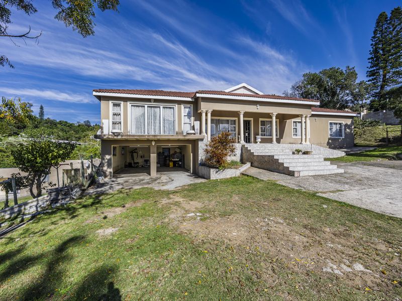 Exceptional Family Home with Income Potential on a Large Erf - Photo 3