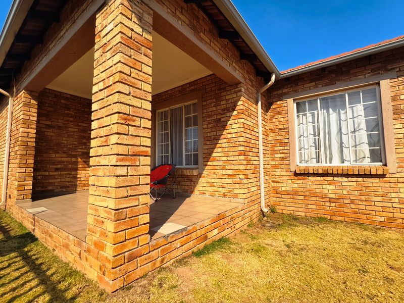 Spacious Three bedroom Townhouse in Kosmsdal - Photo 3