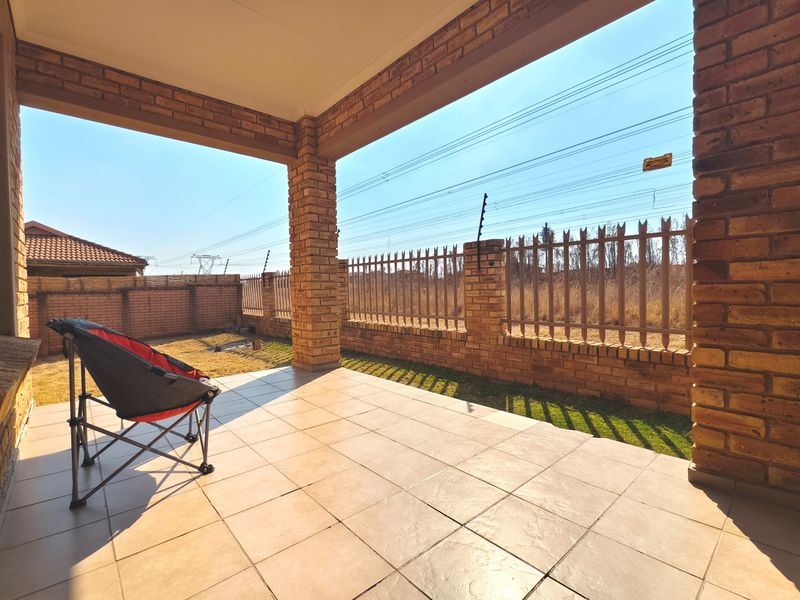 Spacious Three bedroom Townhouse in Kosmsdal - Photo 6