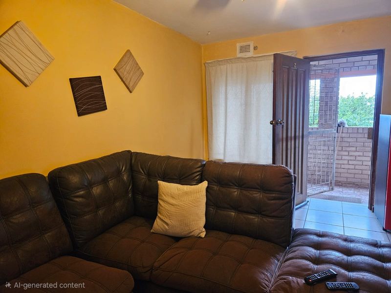 Charming flat for sale in  Umkomaas with ocean view - Photo 6