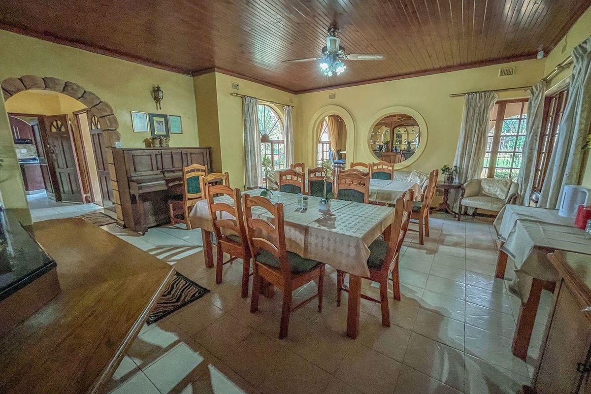 10 Room Bed & Breakfast in Empangeni - Photo 5
