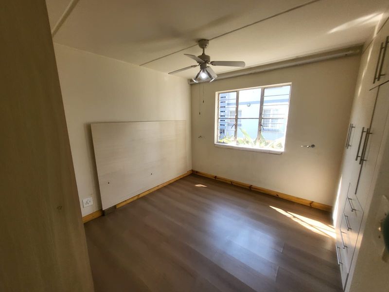 Modern 2-Bedroom Townhouse for Sale in Booysens – Stylish, Secure & Move-In Ready - Photo 8