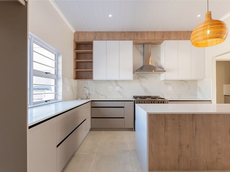 House For Sale In Langebaan - Photo 2