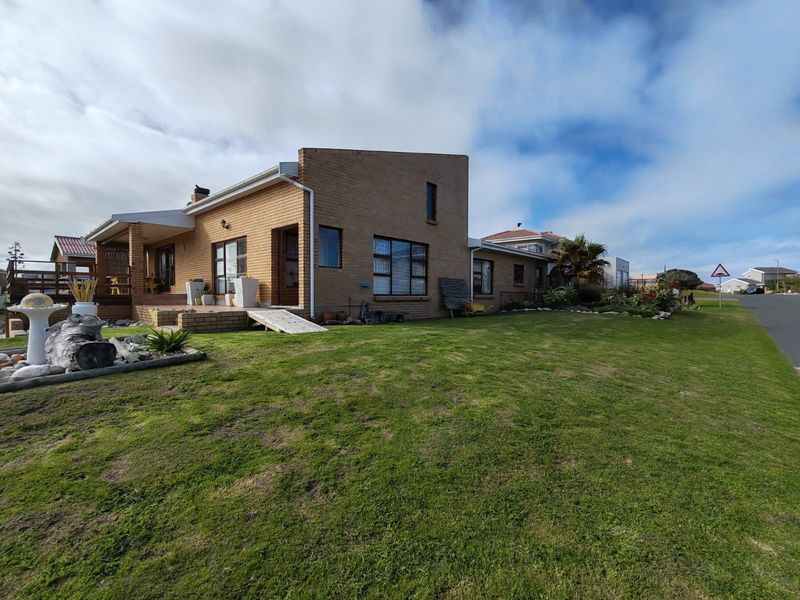 House For Sale In Gansbaai - Photo 8