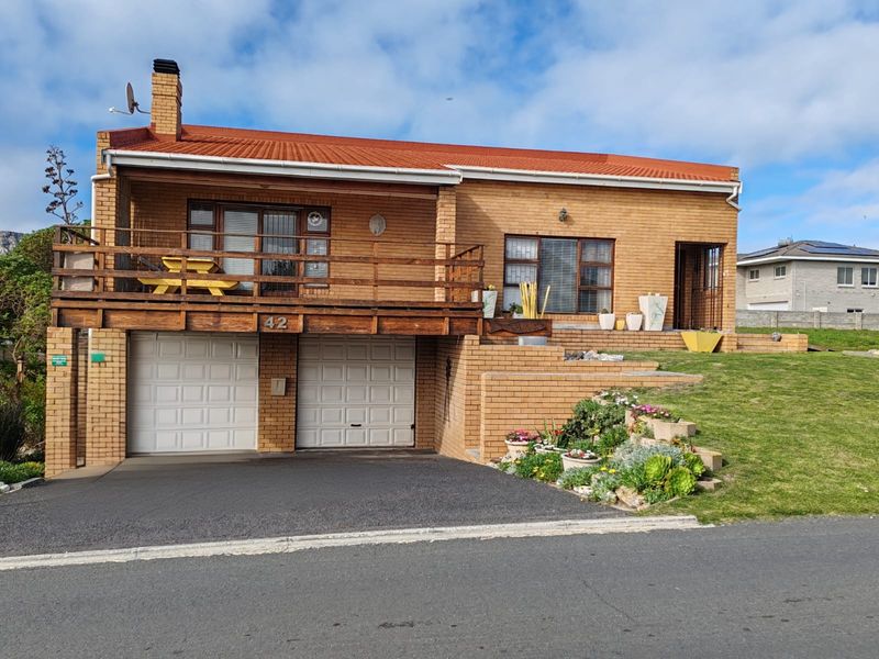 House For Sale In Gansbaai - Photo 4
