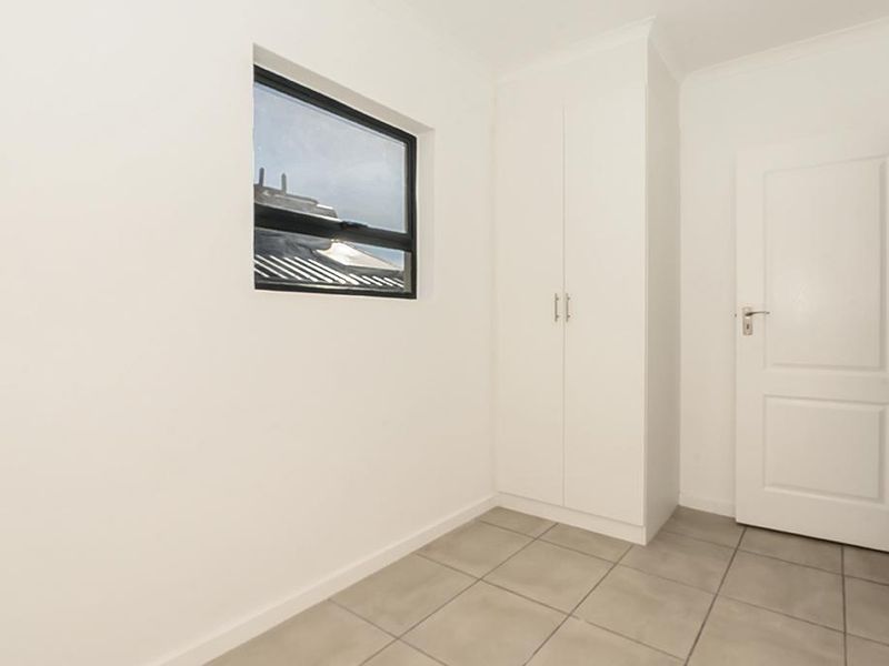 FIRST FLOOR | 2 BEDROOM UNIT | SEA BREEZE VILLAGE - Photo 9