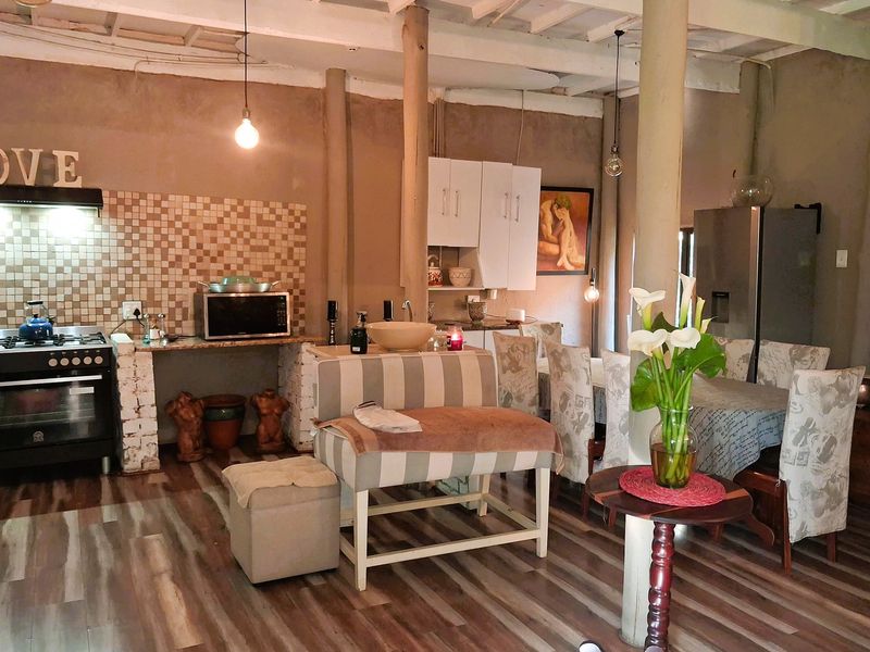 Income-Generating Country Retreat – 7 Garden Cottages | Escape the City, Secure Your Future - Photo 5