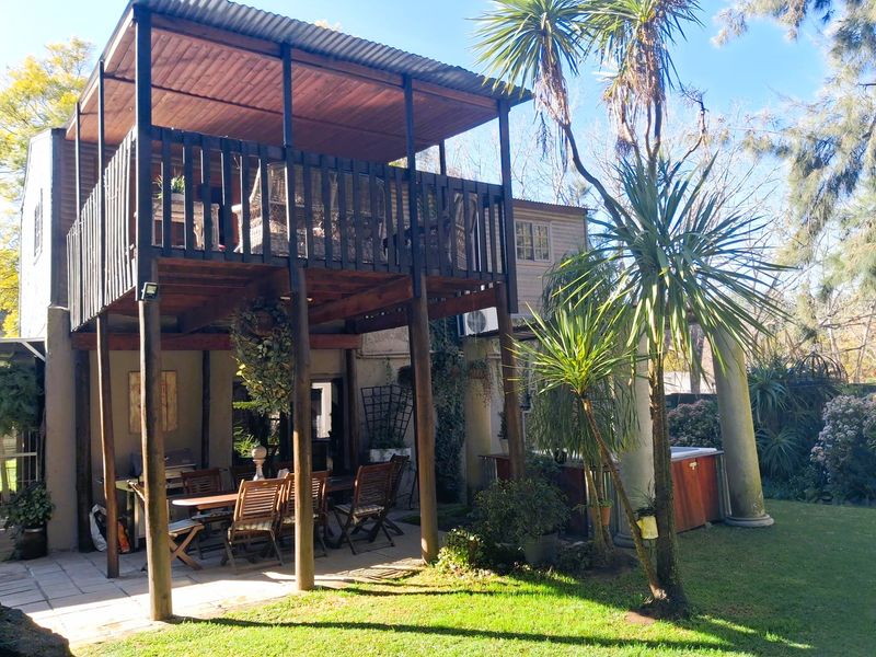 Income-Generating Country Retreat – 7 Garden Cottages | Escape the City, Secure Your Future - Photo 2