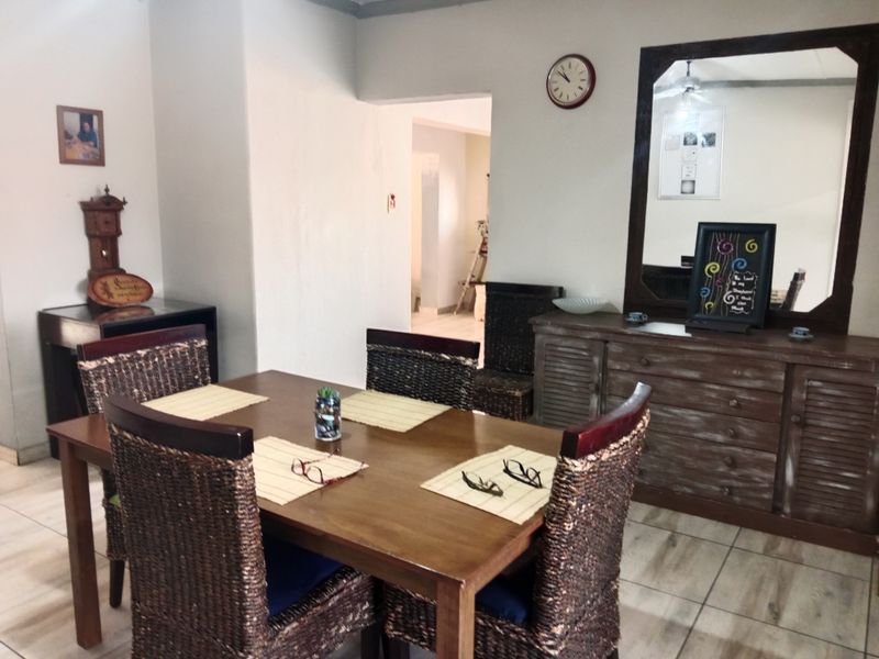 Stunning bedroom Freehold for sale in Alberton North—your dream home awaits in this vibrant communi - Photo 9
