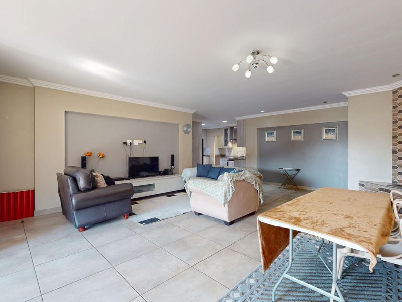 Secure Estate Living... A Place You'll Love to Call Home. - Photo 6